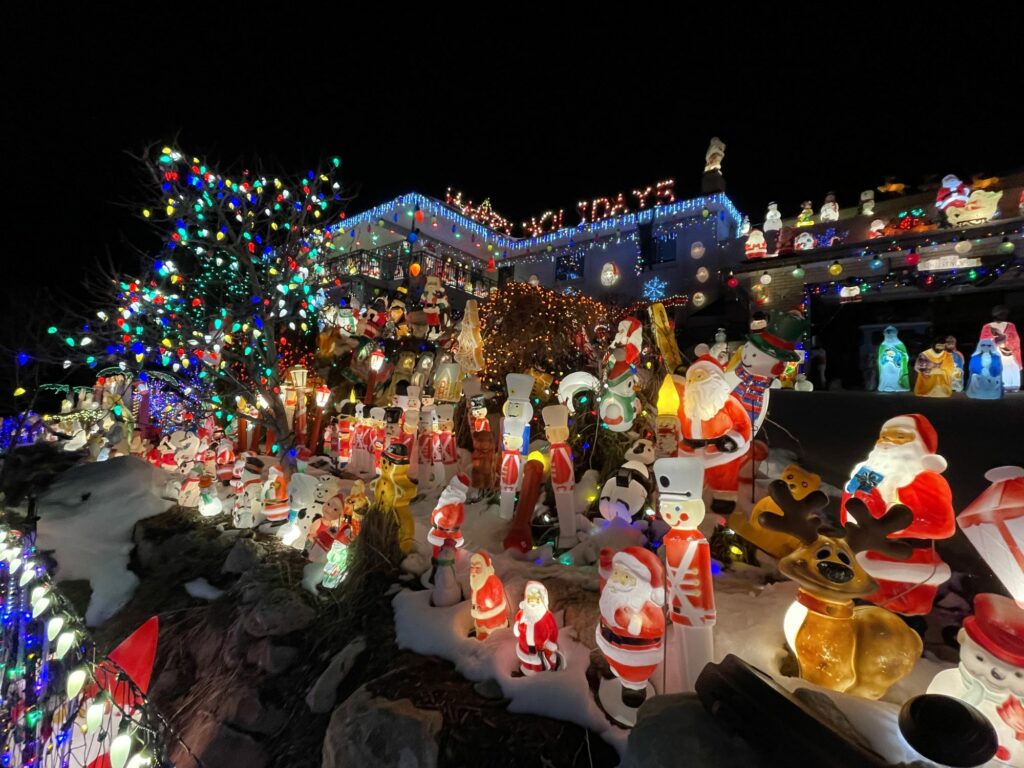 8 Best Locations for Best Christmas Lights in Salt Lake City 