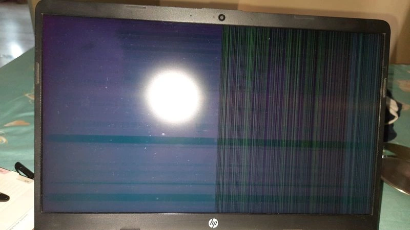 7 Common HP laptop Screen Display Problems and How to Fix them